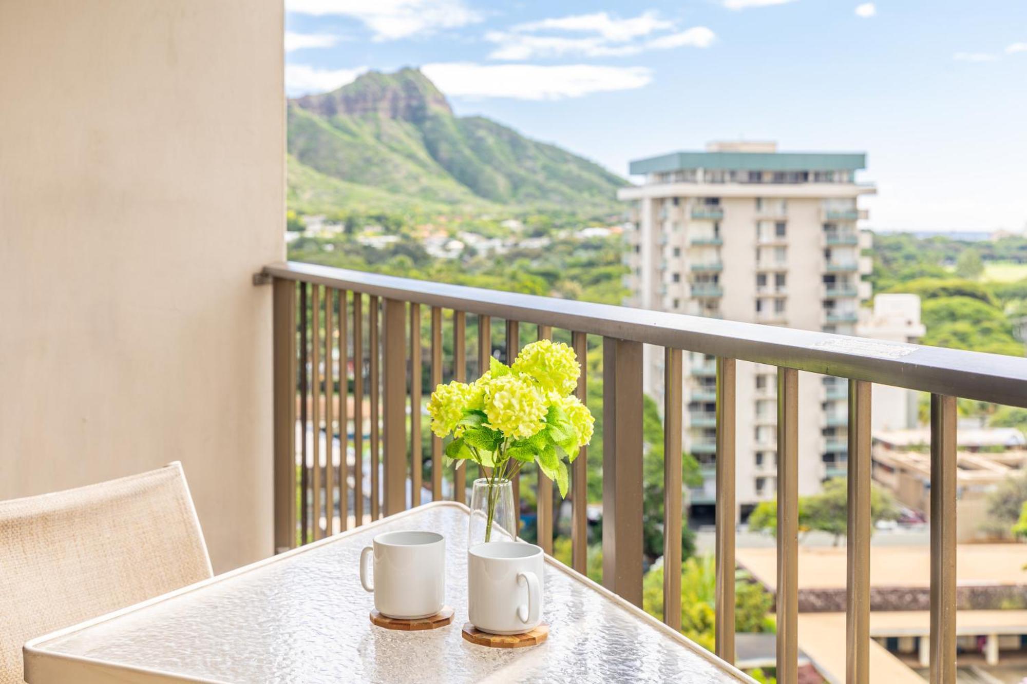 Апартаменты Cozy & Diamond Head View At Waikiki With Parking Гонолулу Экстерьер фото