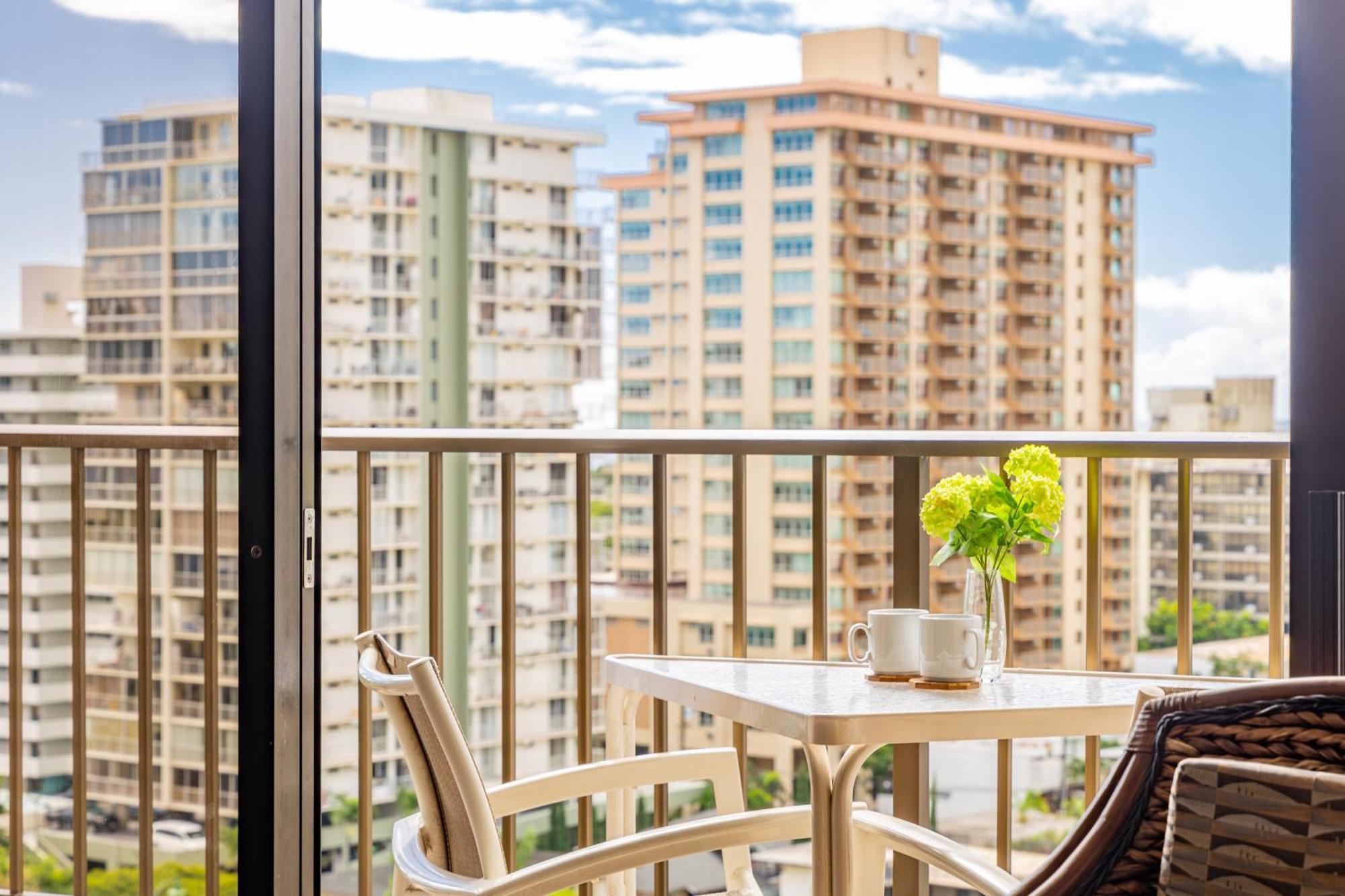Апартаменты Cozy & Diamond Head View At Waikiki With Parking Гонолулу Экстерьер фото